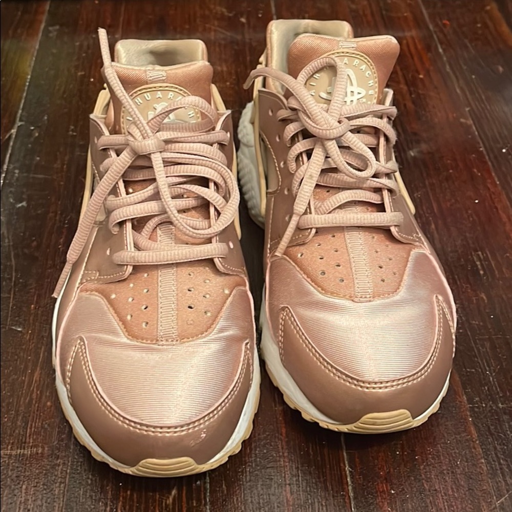 Nike Rose Gold Bronze Huarache